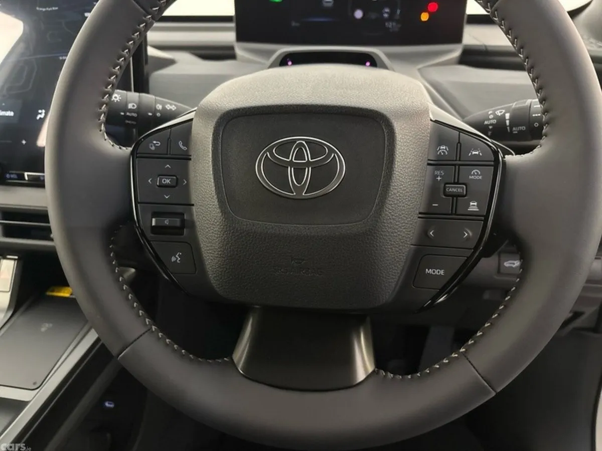 Toyota bZ4X , Electric, 2027, White