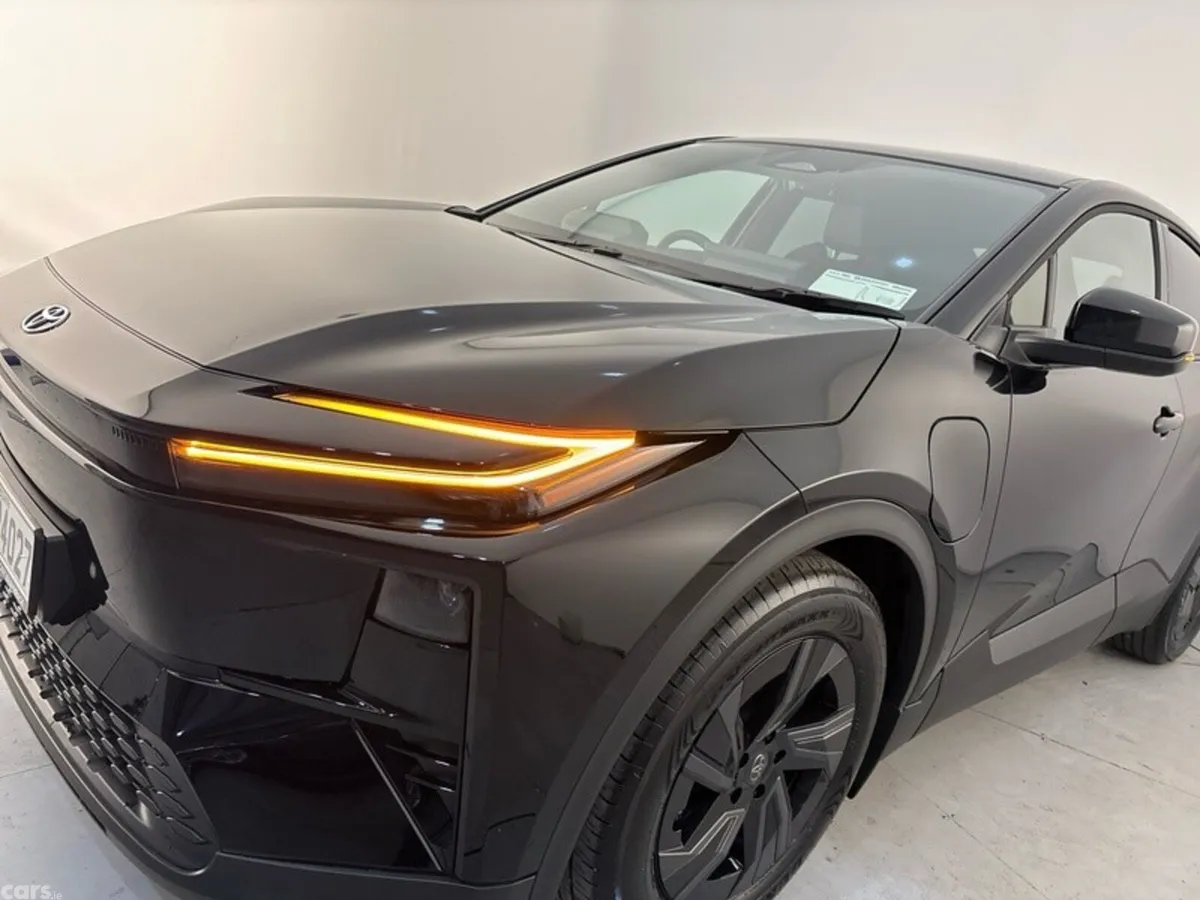 Toyota C-HR SUV, Electric, 2027, Black