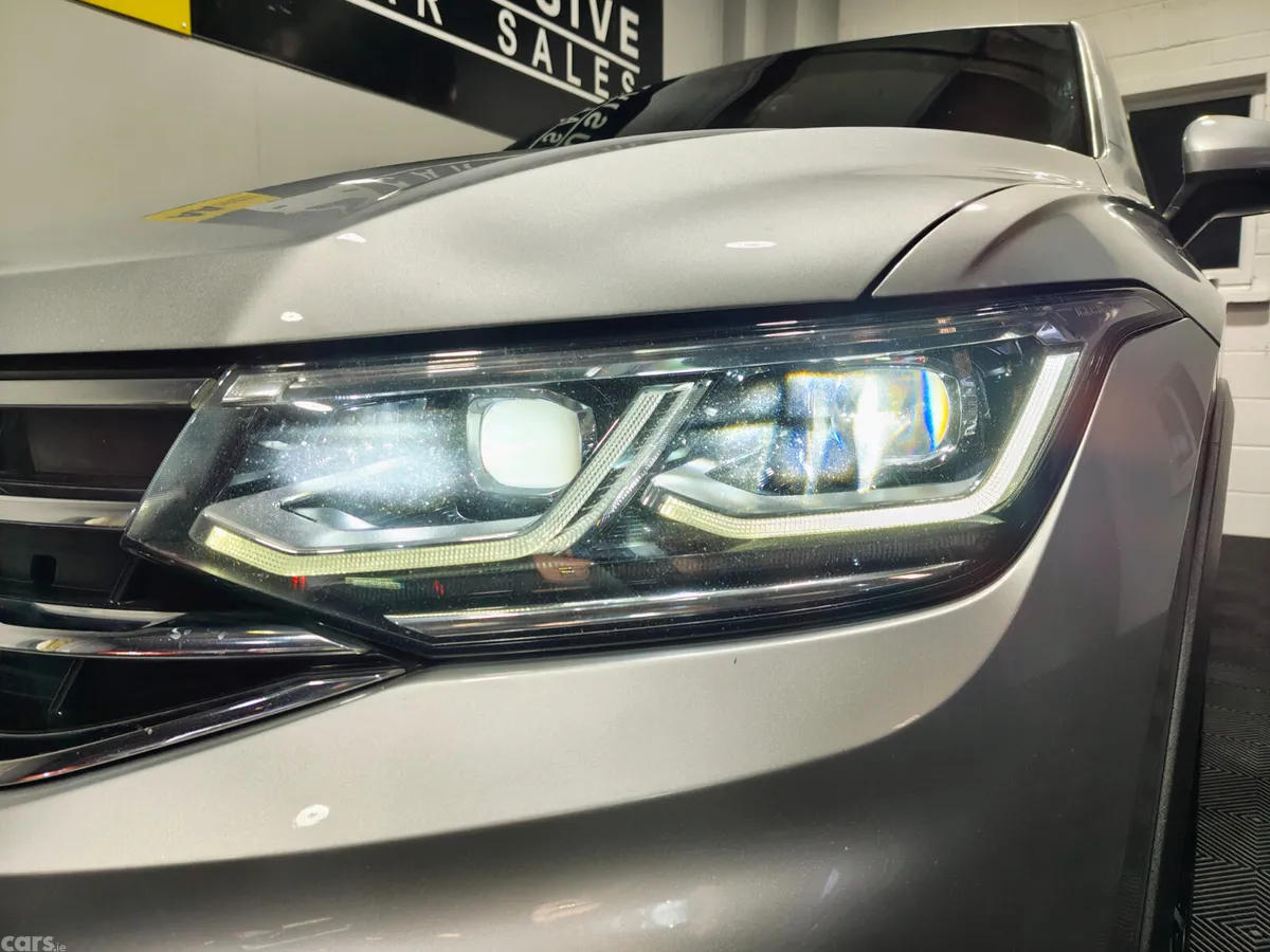 Volkswagen Tiguan SUV, Petrol Hybrid, 2023, Silver
