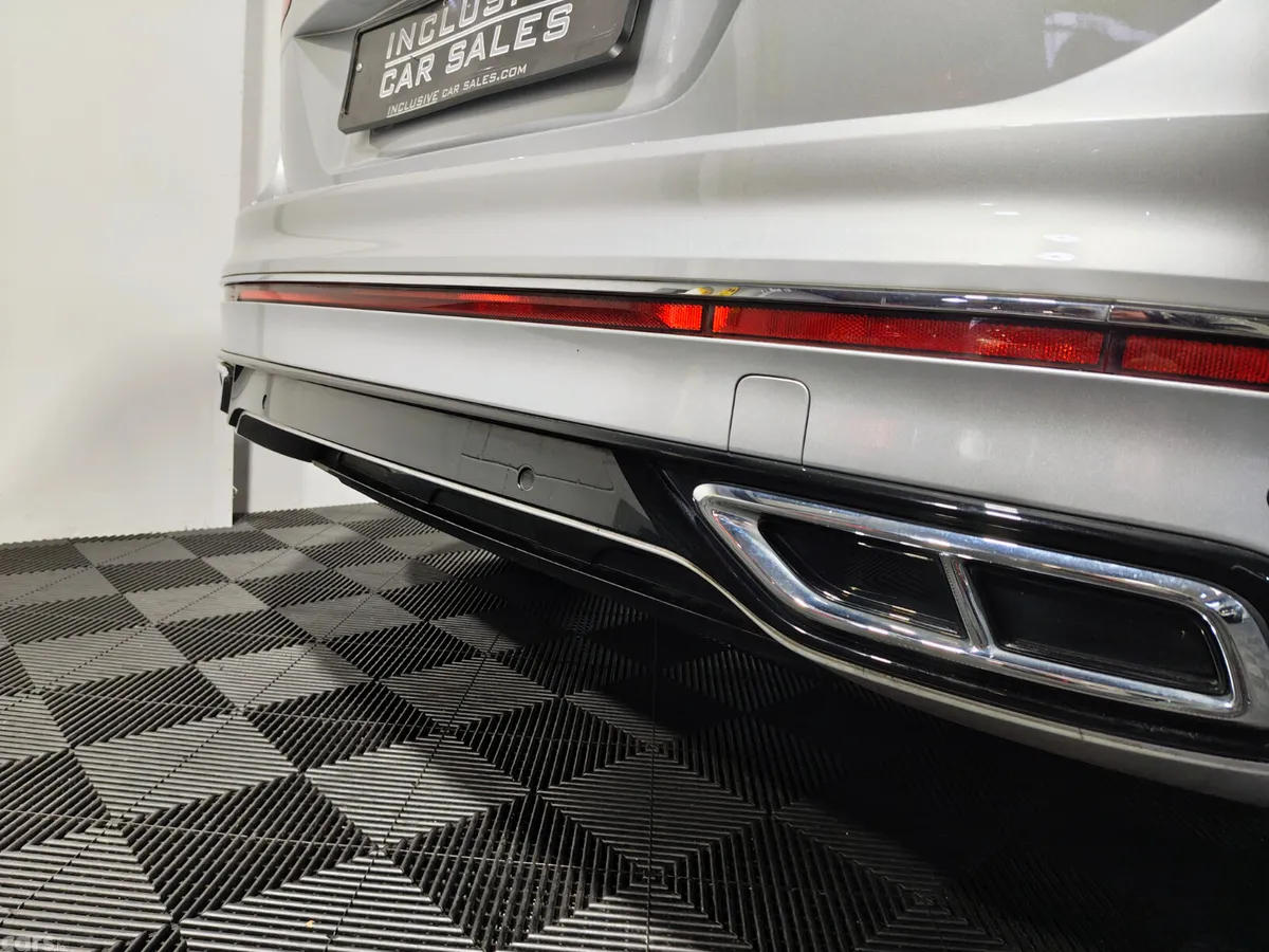 Volkswagen Tiguan SUV, Petrol Hybrid, 2023, Silver