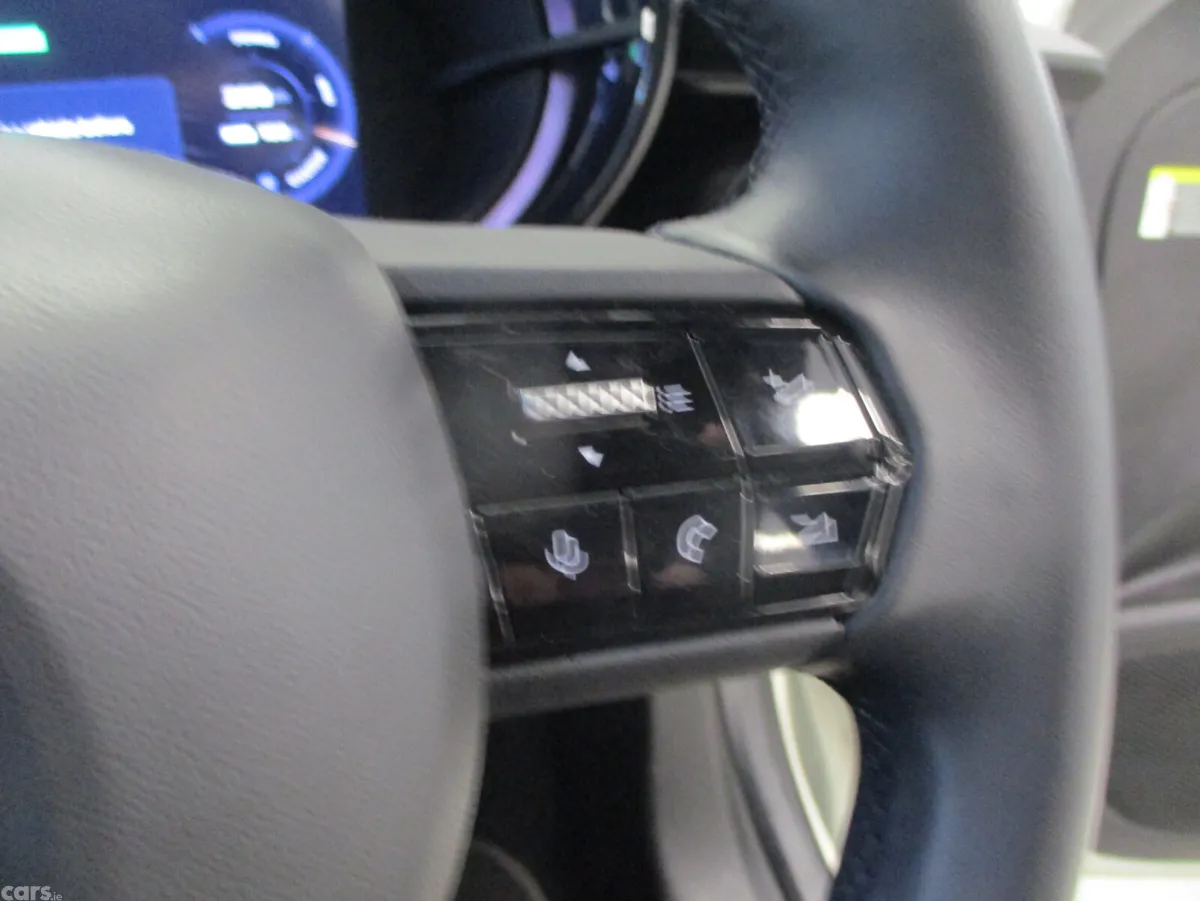 Alfa Romeo Junior SUV, Electric, 2025, White