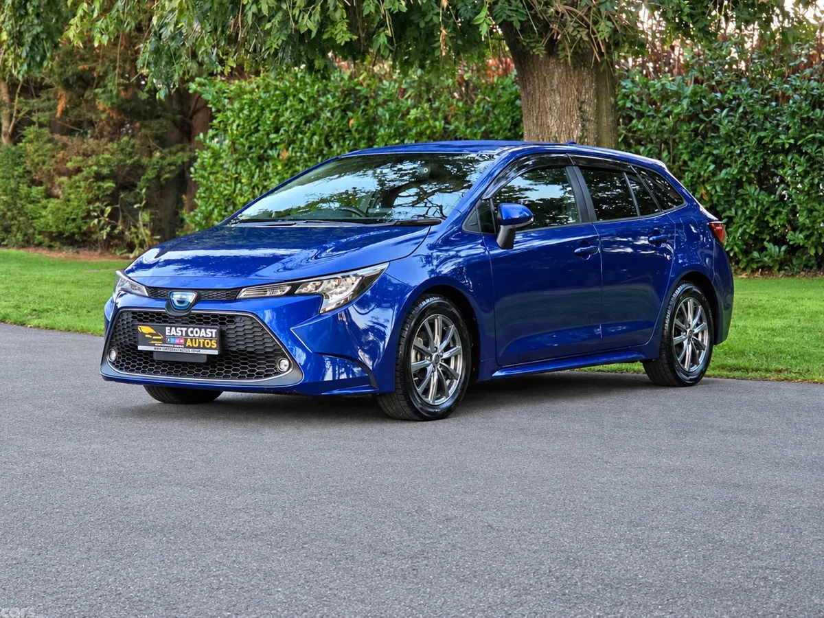 Toyota Corolla Estate, Petrol Hybrid, 2021, Blue