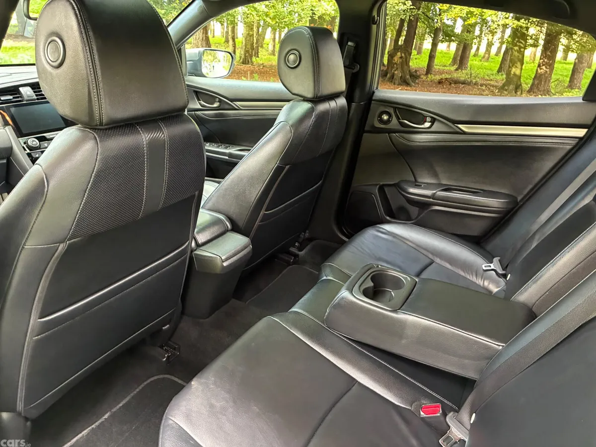 Honda Civic Hatchback, Diesel, 2018, Grey