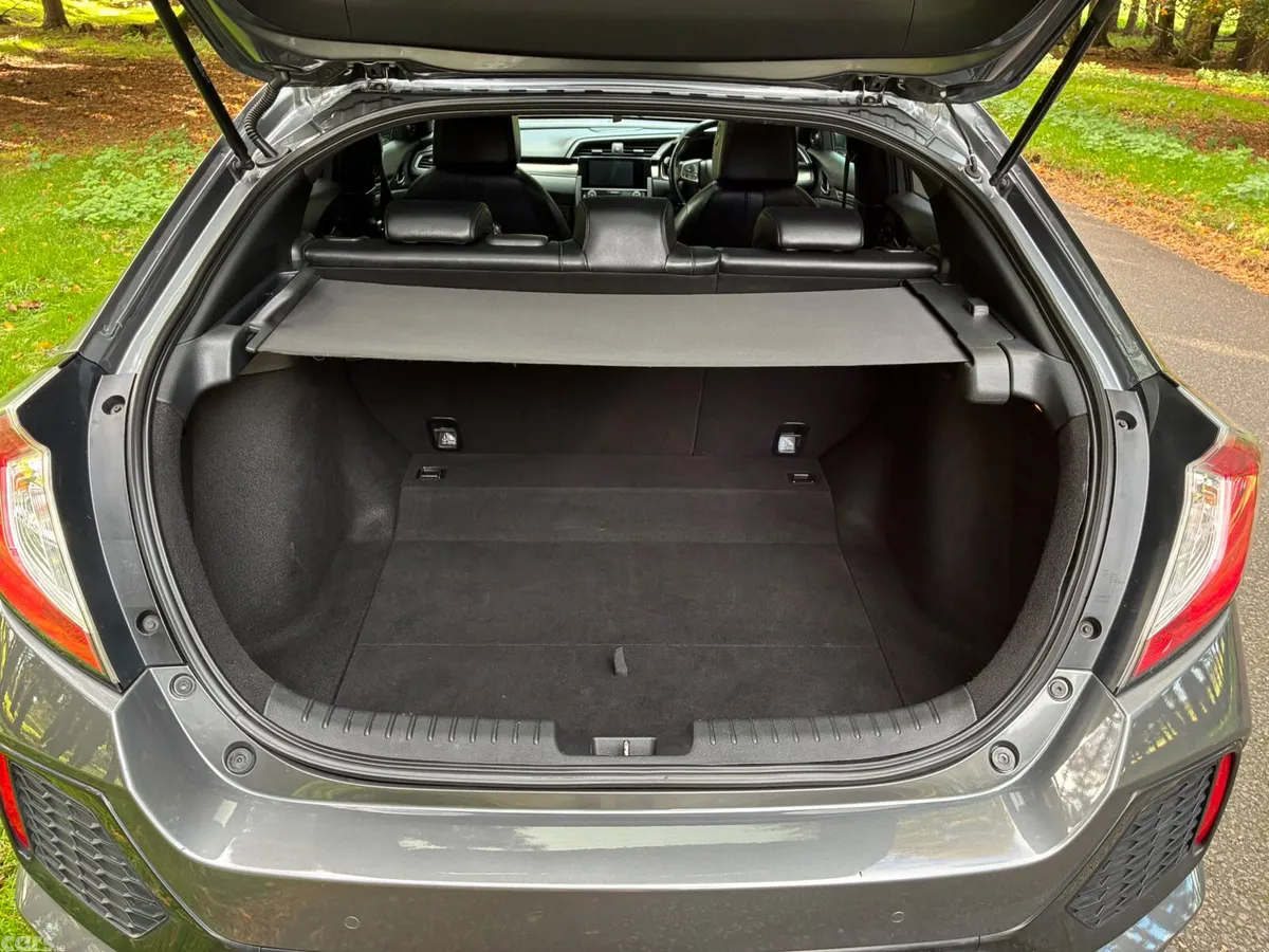 Honda Civic Hatchback, Diesel, 2018, Grey
