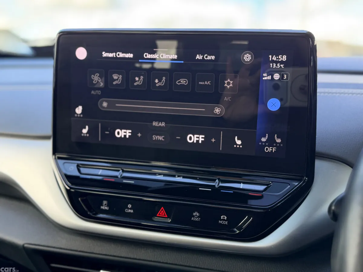 Volkswagen ID.4 Estate, Electric, 2023, White
