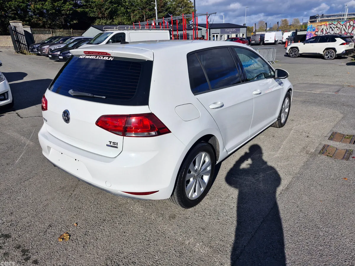 Volkswagen Golf Hatchback, Petrol, 2014, White