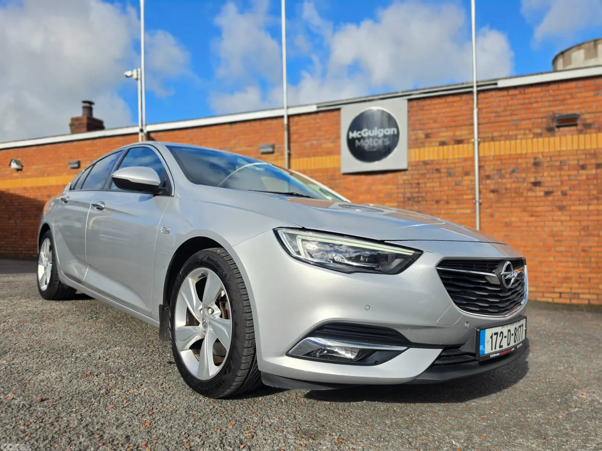 Opel Insignia Hatchback, Diesel, 2017, Grey