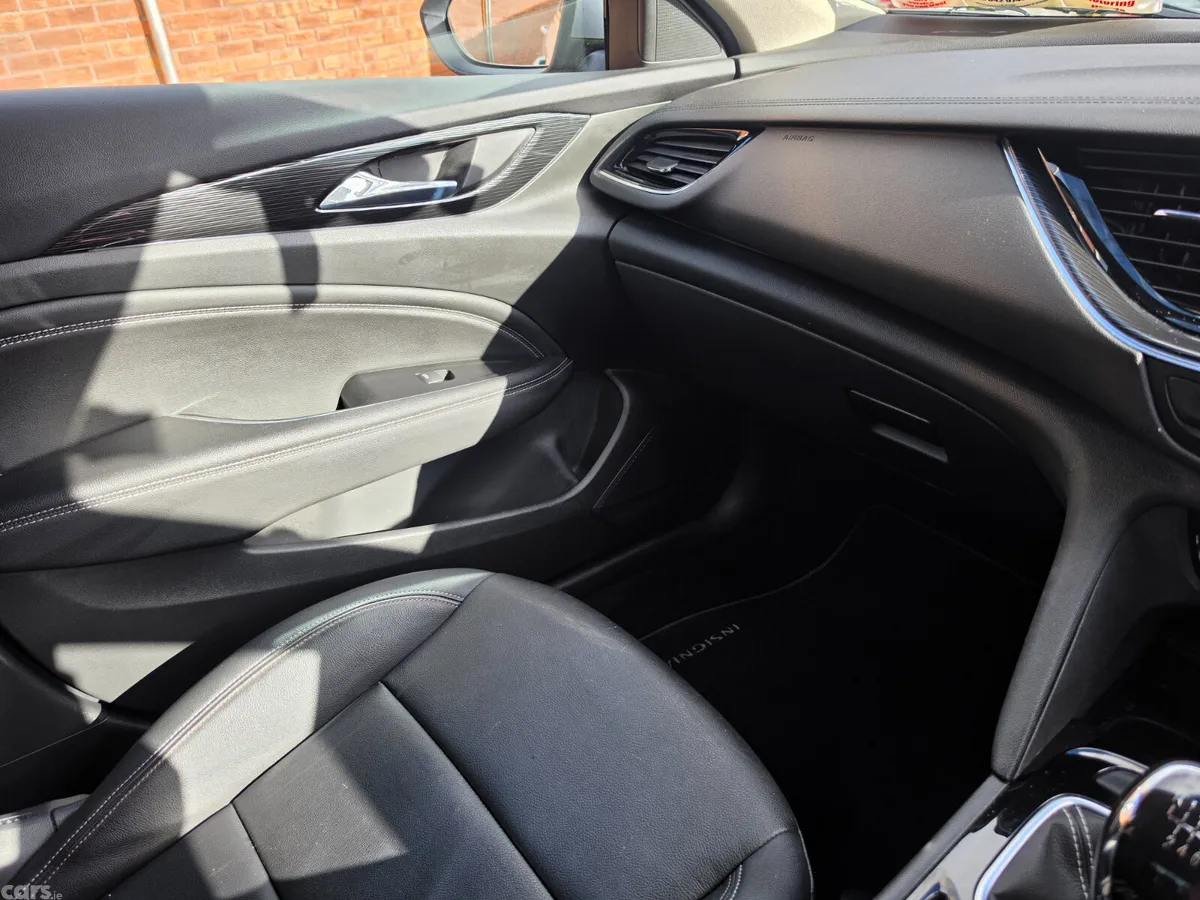 Opel Insignia Hatchback, Diesel, 2017, Grey