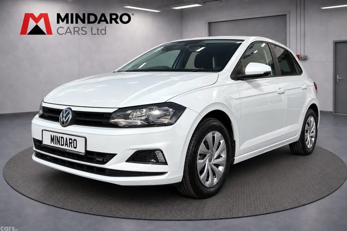 Volkswagen Polo Hatchback, Petrol, 2018, White