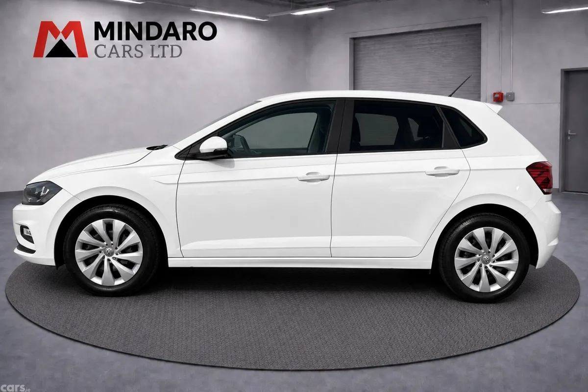 Volkswagen Polo Hatchback, Petrol, 2018, White