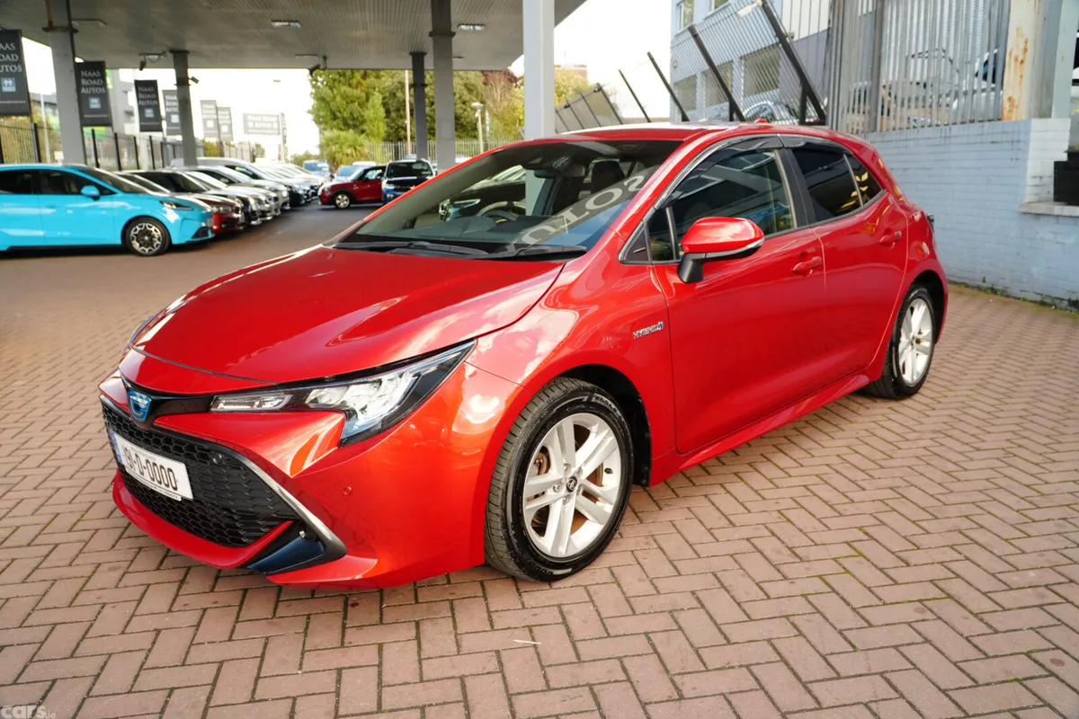 Toyota Corolla Hatchback, Petrol Hybrid, 2019, Red