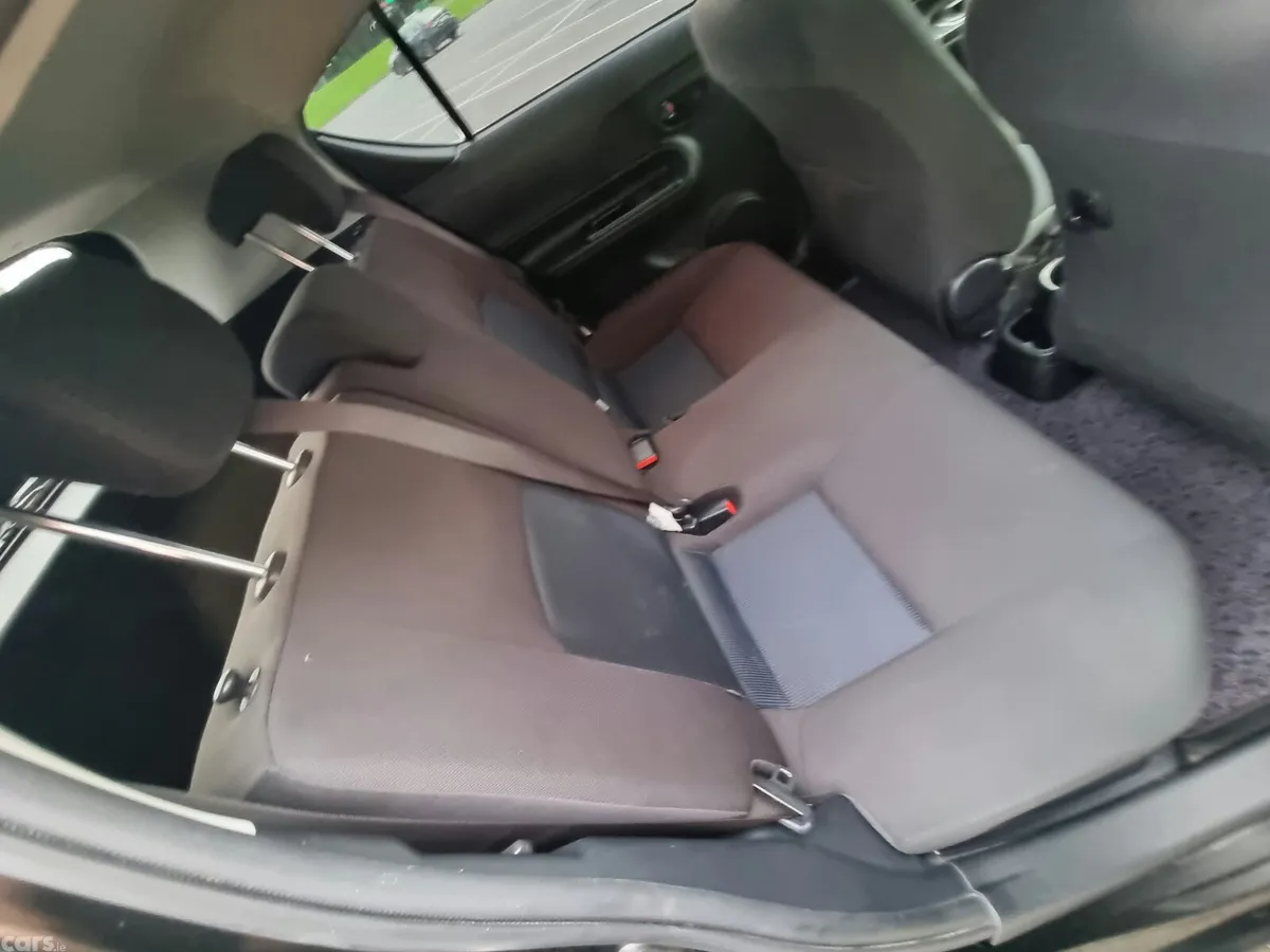Toyota Aqua Hatchback, Petrol Hybrid, 2018, Black