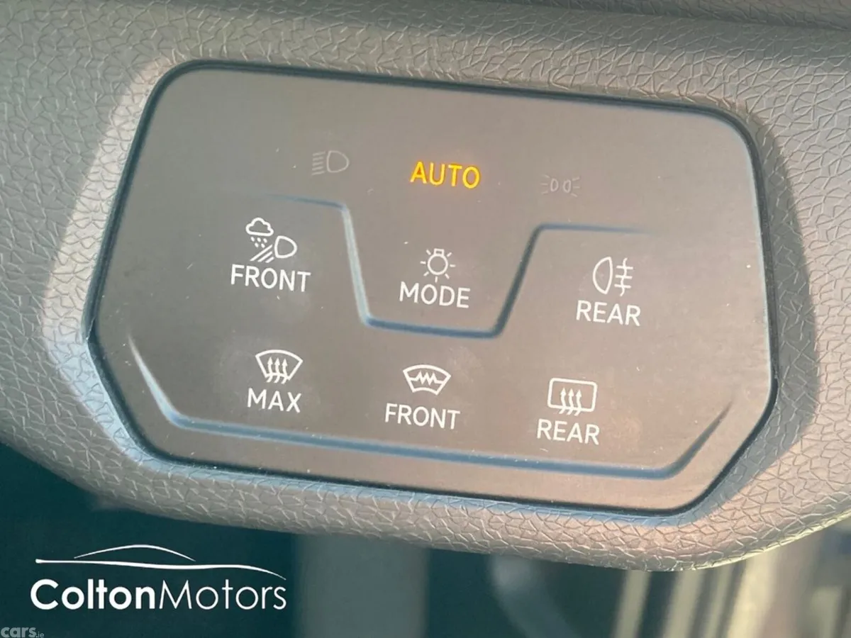 Volkswagen ID.5 Saloon, Electric, 2023, Grey