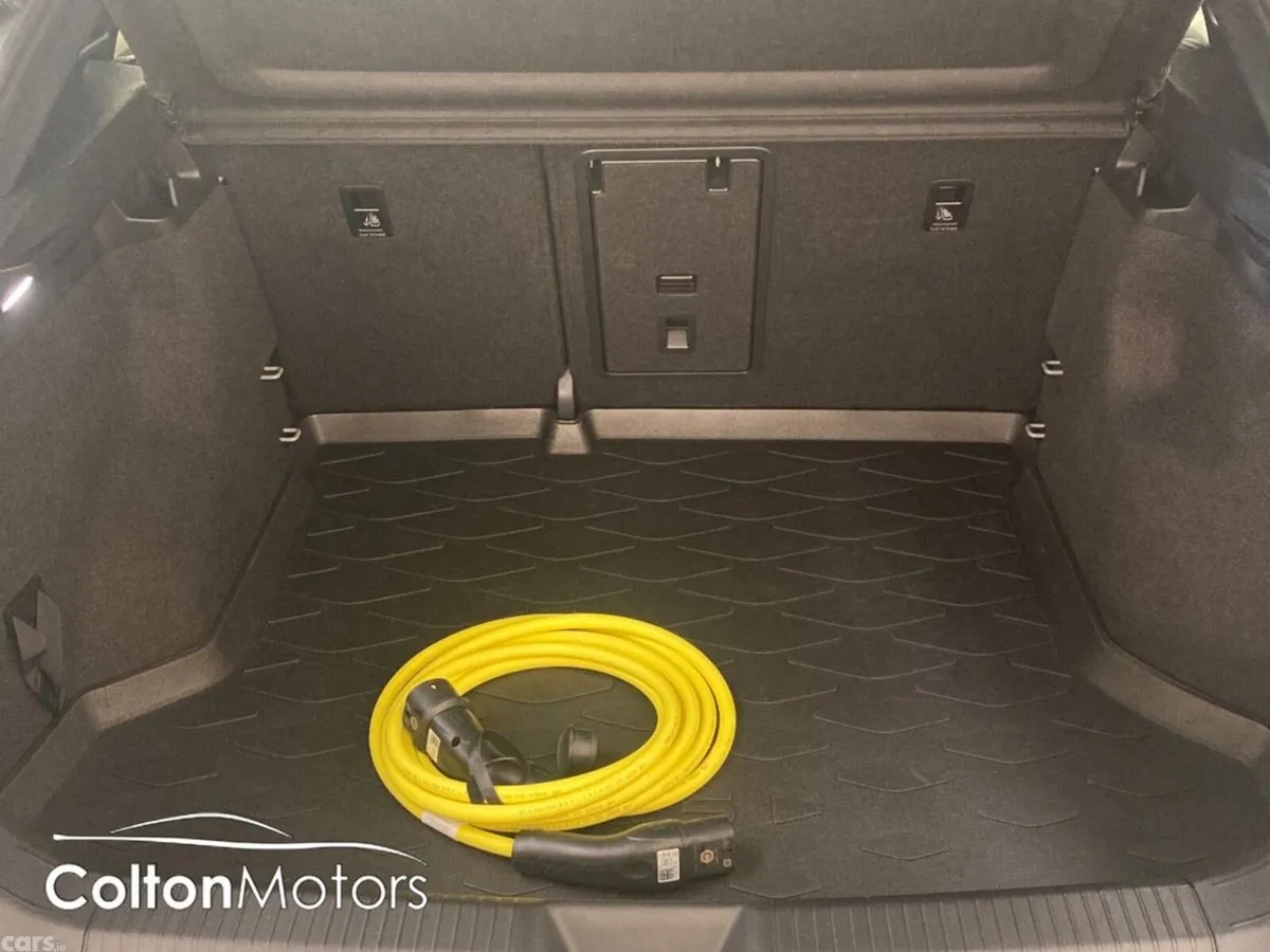 Volkswagen ID.5 Hatchback, Electric, 2023, Grey