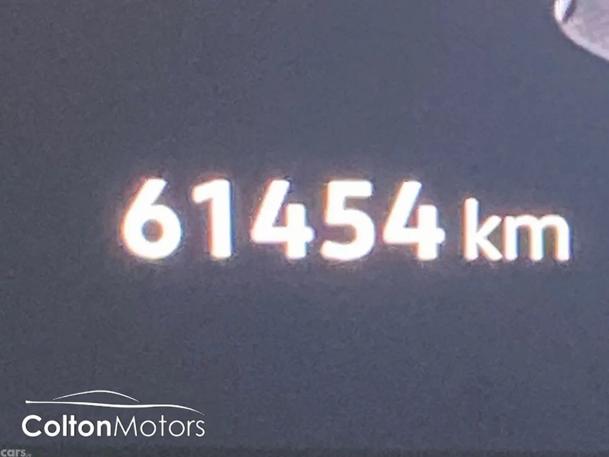 Volkswagen ID.5 Hatchback, Electric, 2023, Grey