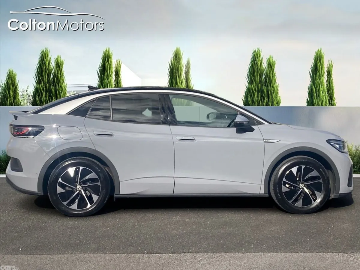 Volkswagen ID.5 Saloon, Electric, 2023, Grey