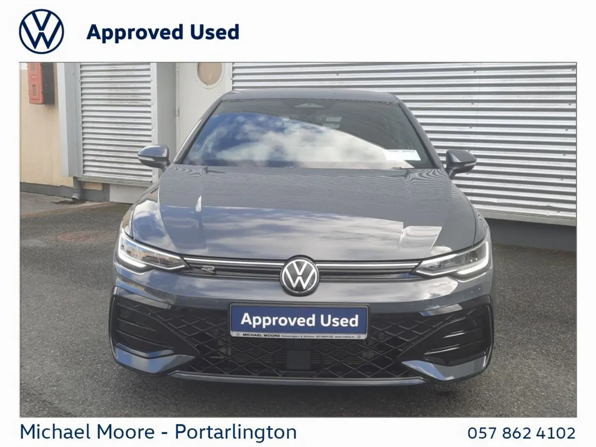 Volkswagen Golf Estate, Petrol, 2026, Grey