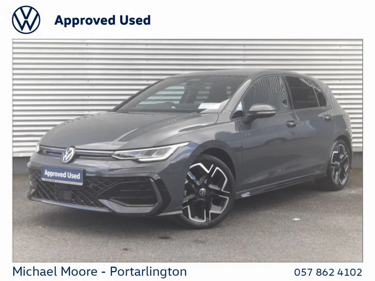 Volkswagen Golf Estate, Petrol, 2026, Grey