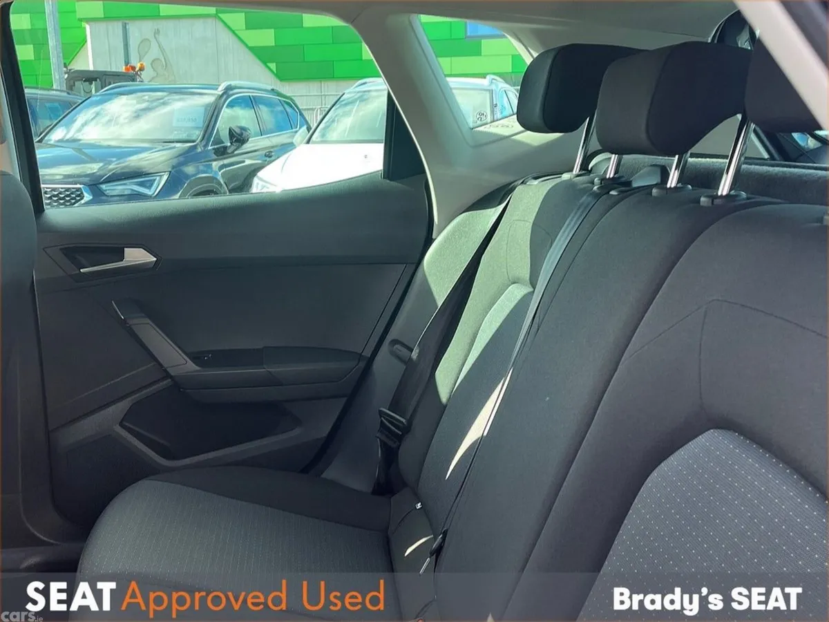 SEAT Arona SUV, Petrol, 2023, Grey