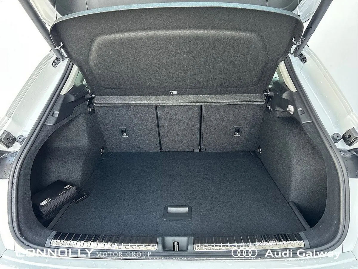 Audi Q3 SUV, Diesel, 2027, White