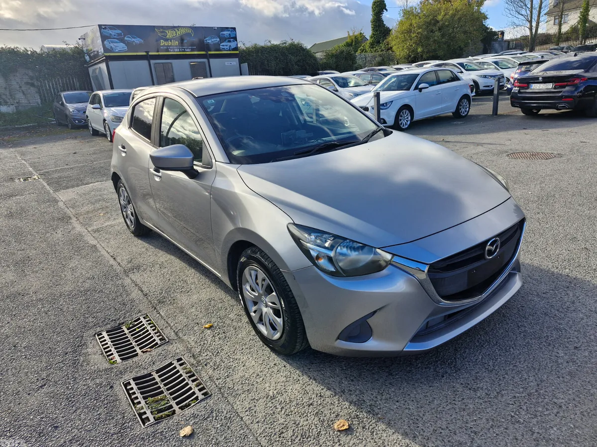 Mazda Demio Hatchback, Petrol, 2015, Silver