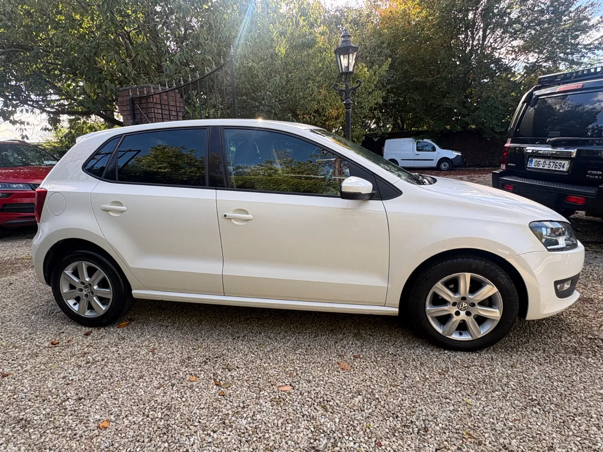 Volkswagen Polo Hatchback, Diesel, 2013, White