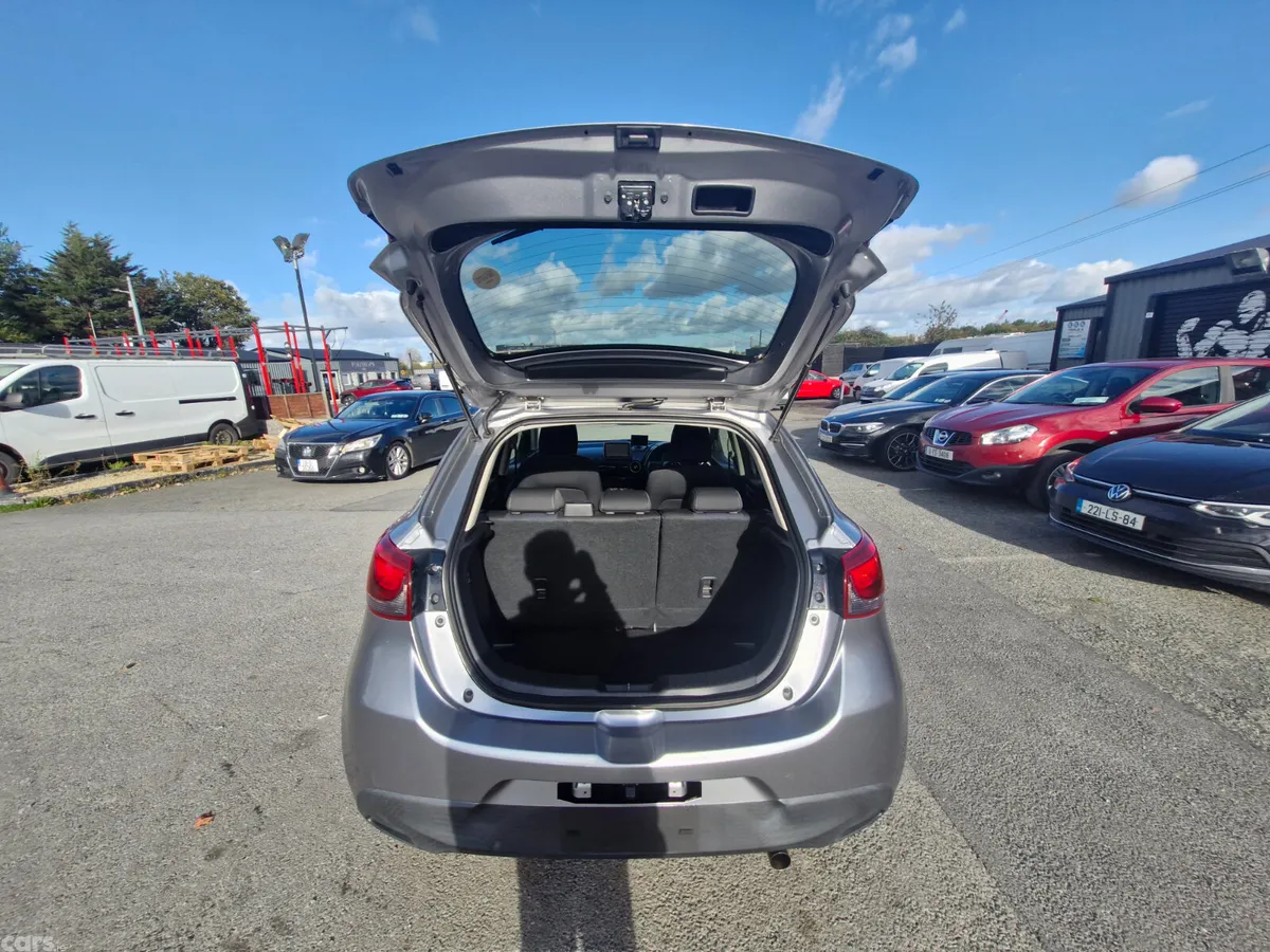 Mazda Demio Hatchback, Petrol, 2015, Silver