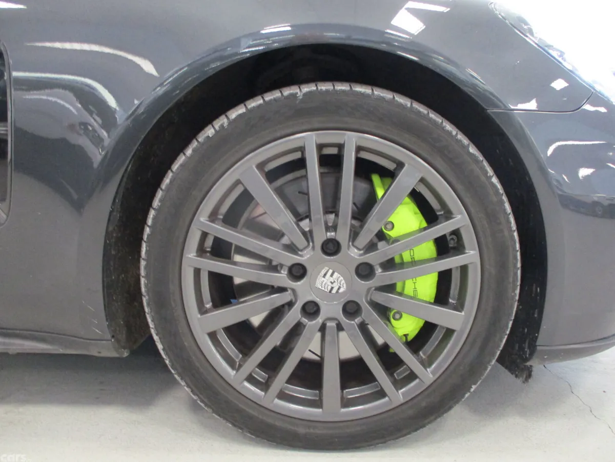 Porsche Panamera Hatchback, Petrol Plug-in Hybrid, 2017, Grey