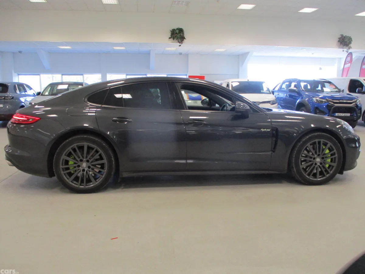 Porsche Panamera Hatchback, Petrol Plug-in Hybrid, 2017, Grey