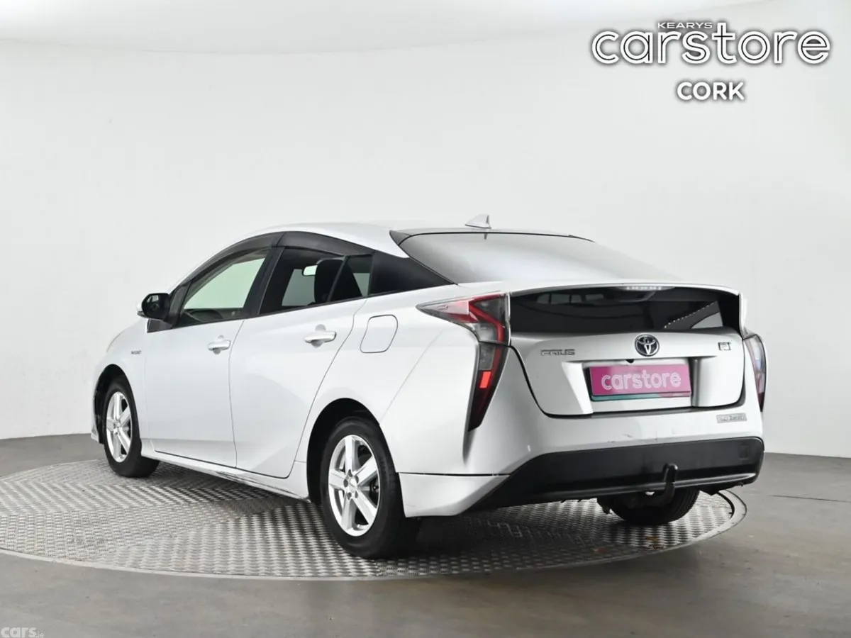 Toyota Prius Hatchback, Petrol Hybrid, 2017, Silver