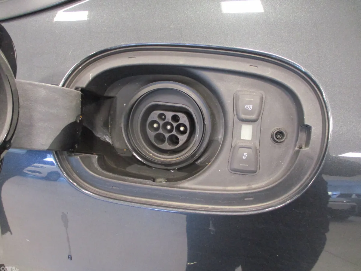 Porsche Panamera Hatchback, Petrol Plug-in Hybrid, 2017, Grey