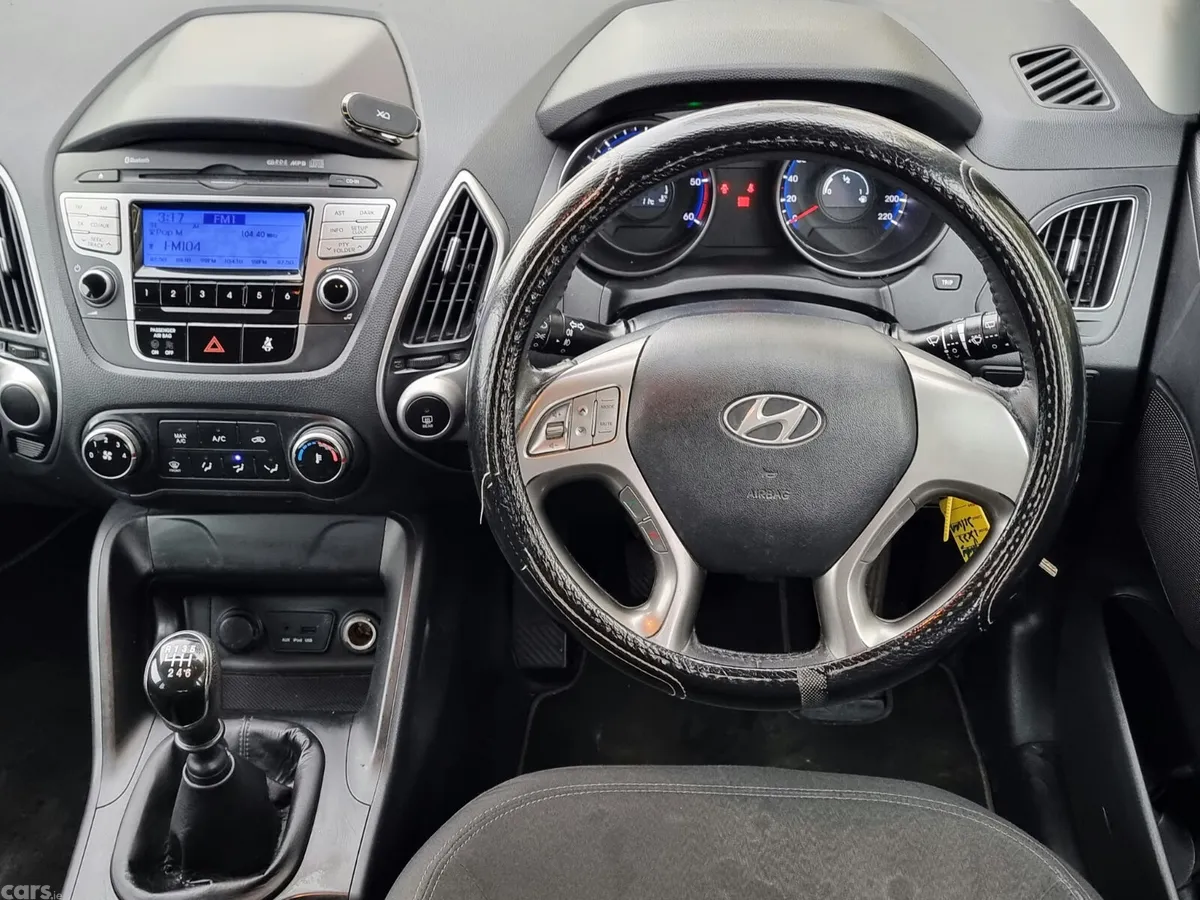 Hyundai ix35 SUV, Diesel, 2012, Silver