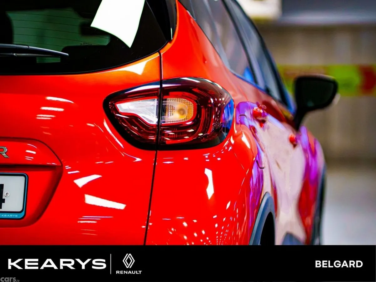 Renault Captur Hatchback, Diesel, 2019, Red