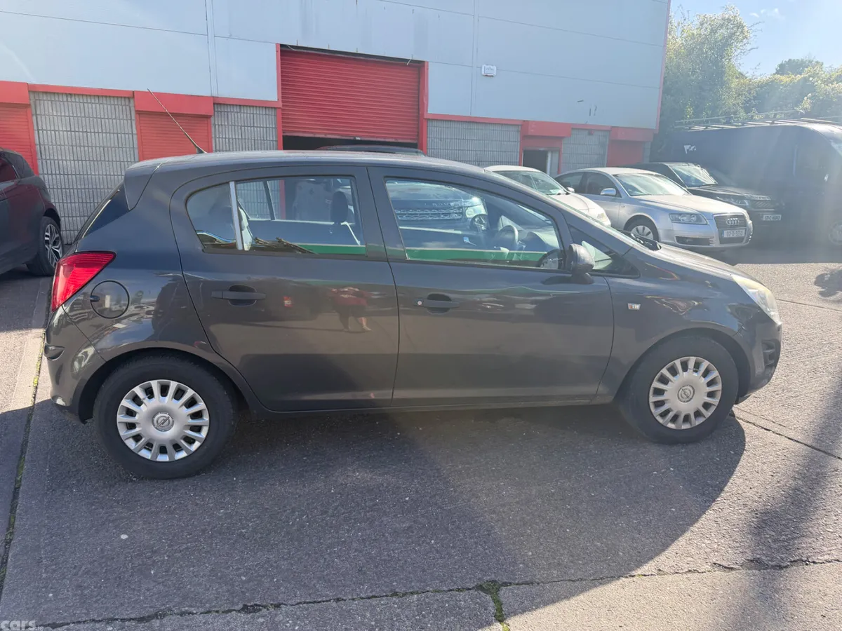 Opel Corsa Hatchback, Petrol, 2013, Grey