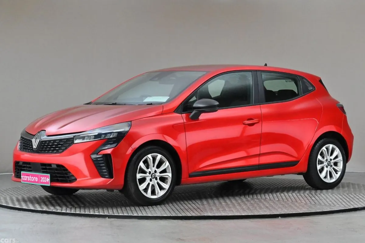 Renault Clio Hatchback, Petrol, 2024, Red