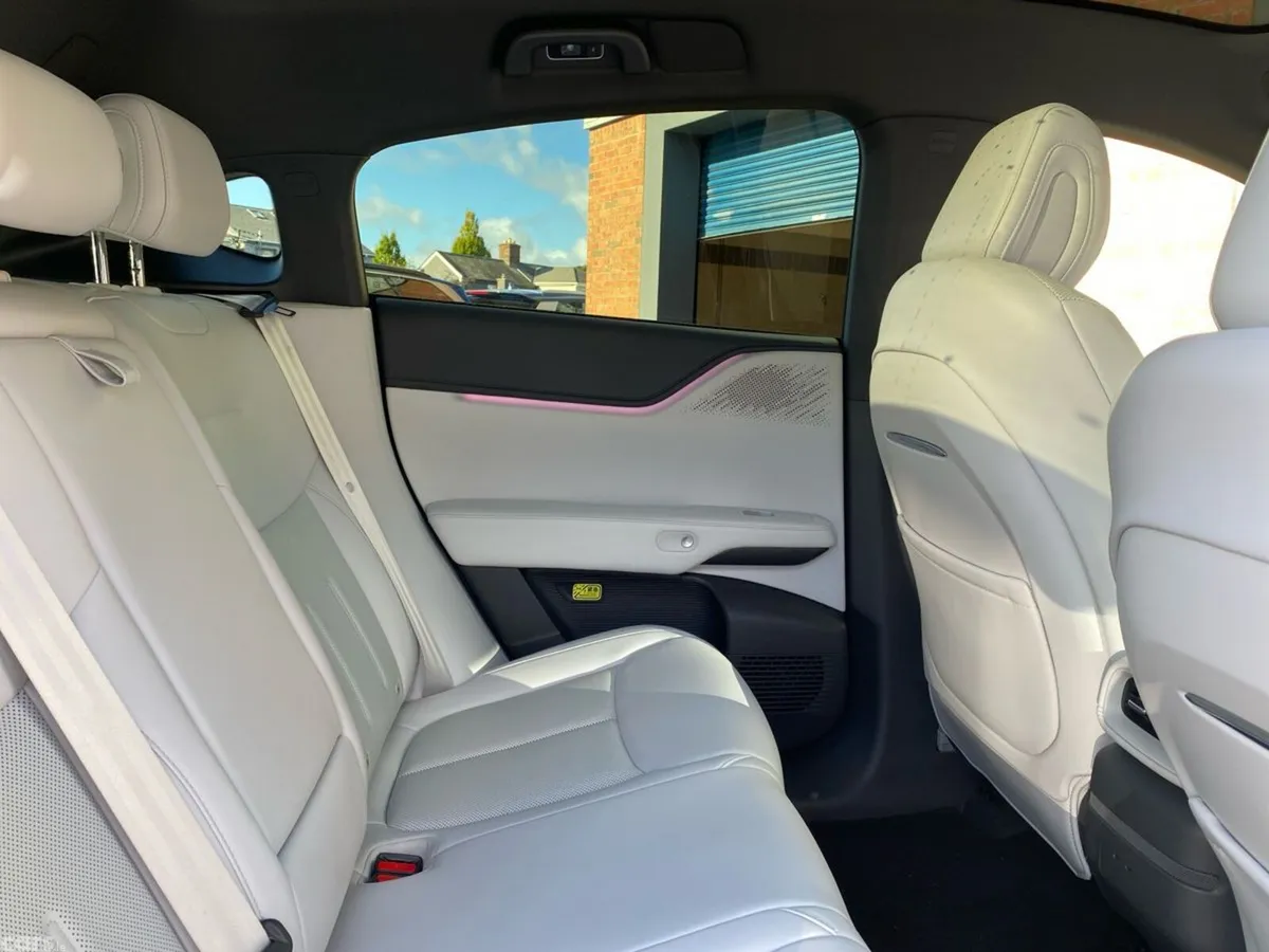 XPeng G6 Hatchback, Electric, 2026, Grey