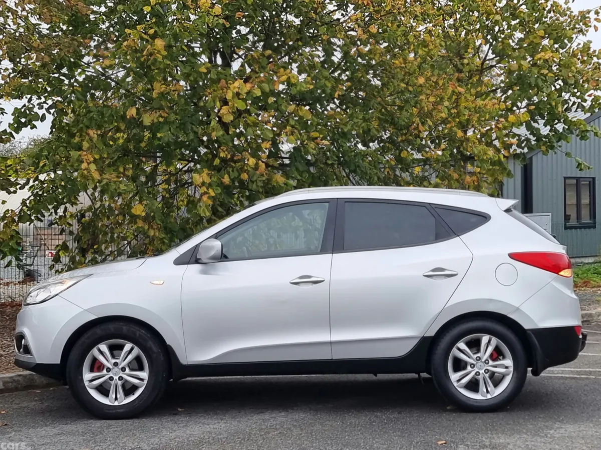 Hyundai ix35 SUV, Diesel, 2012, Silver