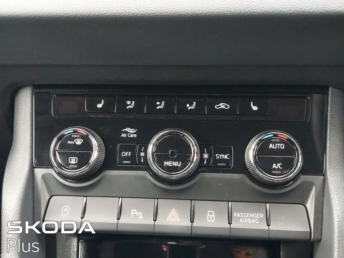 Skoda Karoq SUV, Diesel, 2026, Black