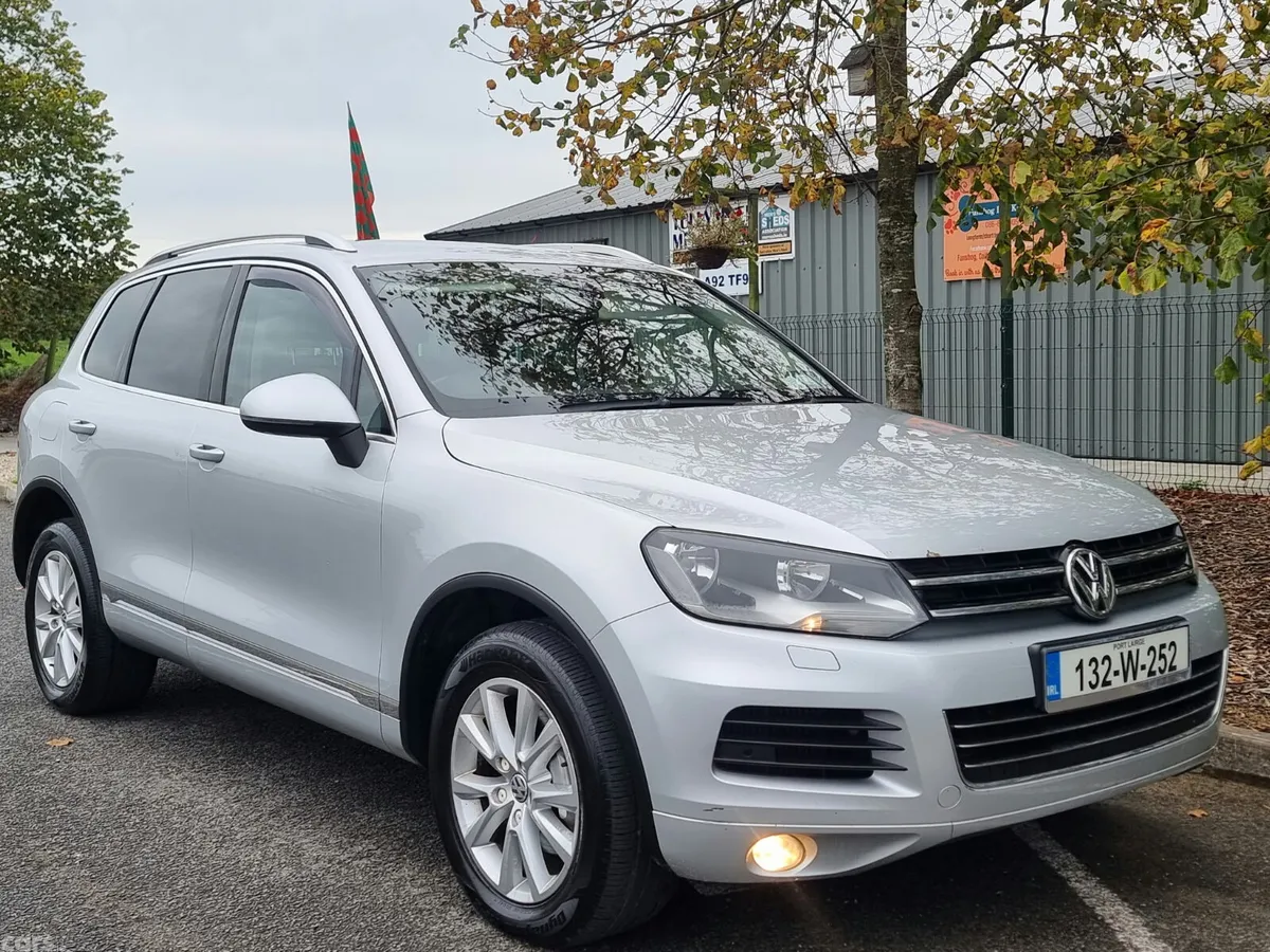 Volkswagen Touareg SUV, Diesel, 2013, Silver