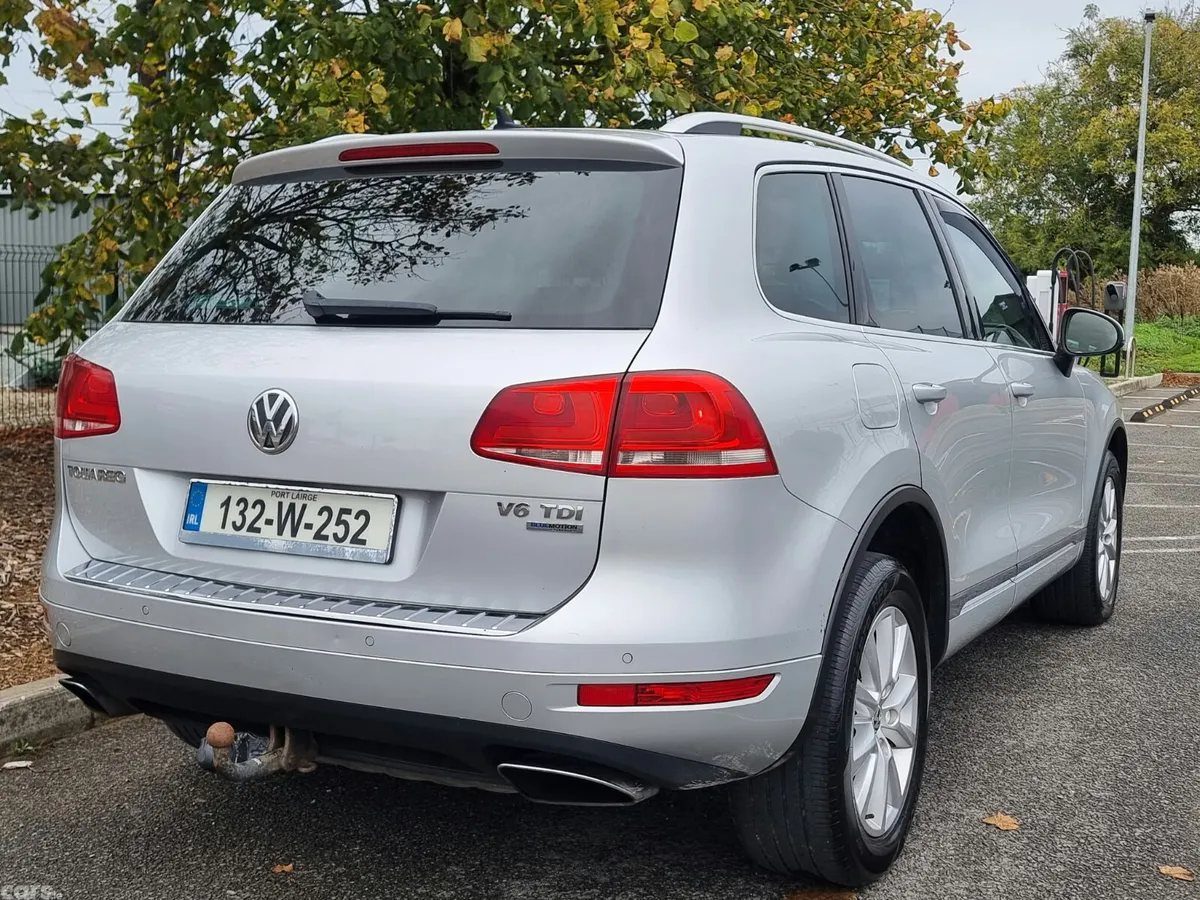 Volkswagen Touareg SUV, Diesel, 2013, Silver