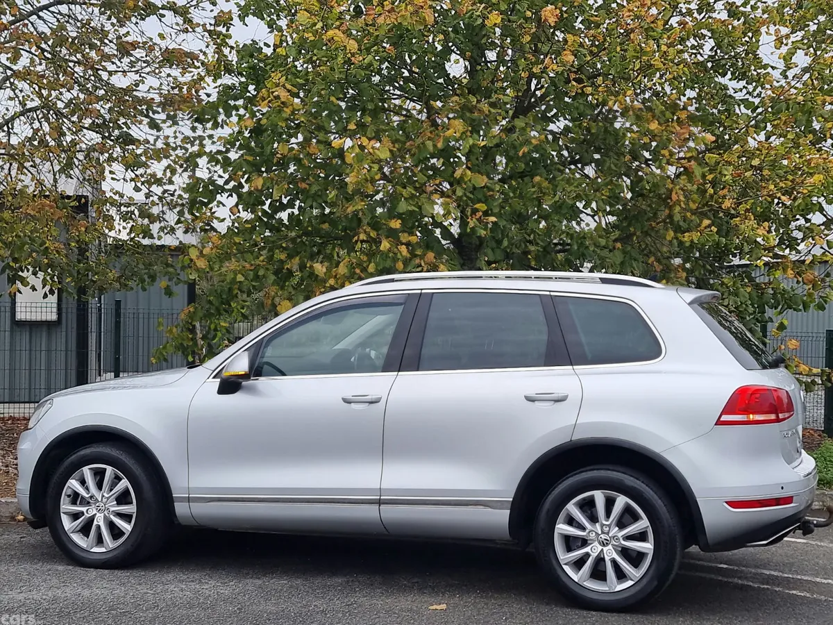 Volkswagen Touareg SUV, Diesel, 2013, Silver