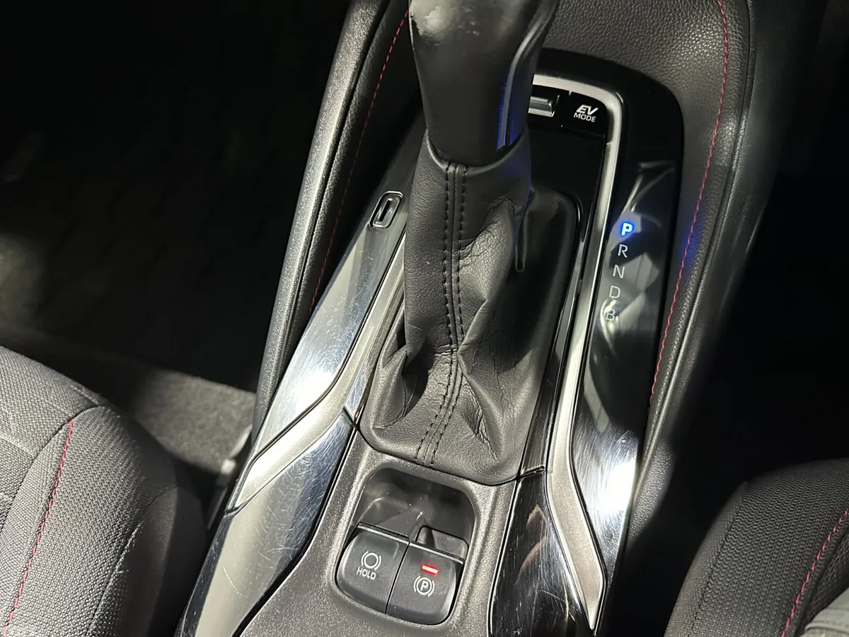 Toyota Corolla Hatchback, Petrol Hybrid, 2020, Blue