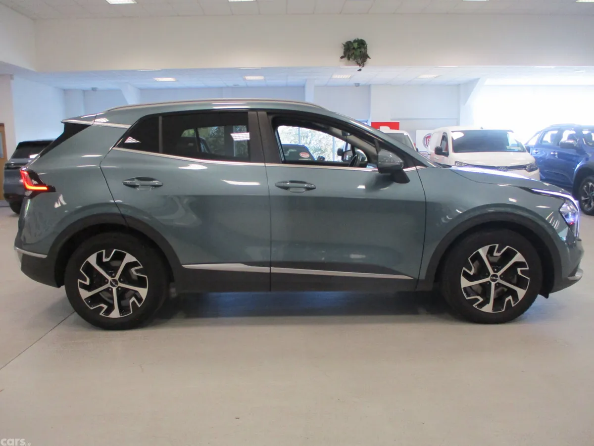 Kia Sportage SUV, Diesel, 2024, Green