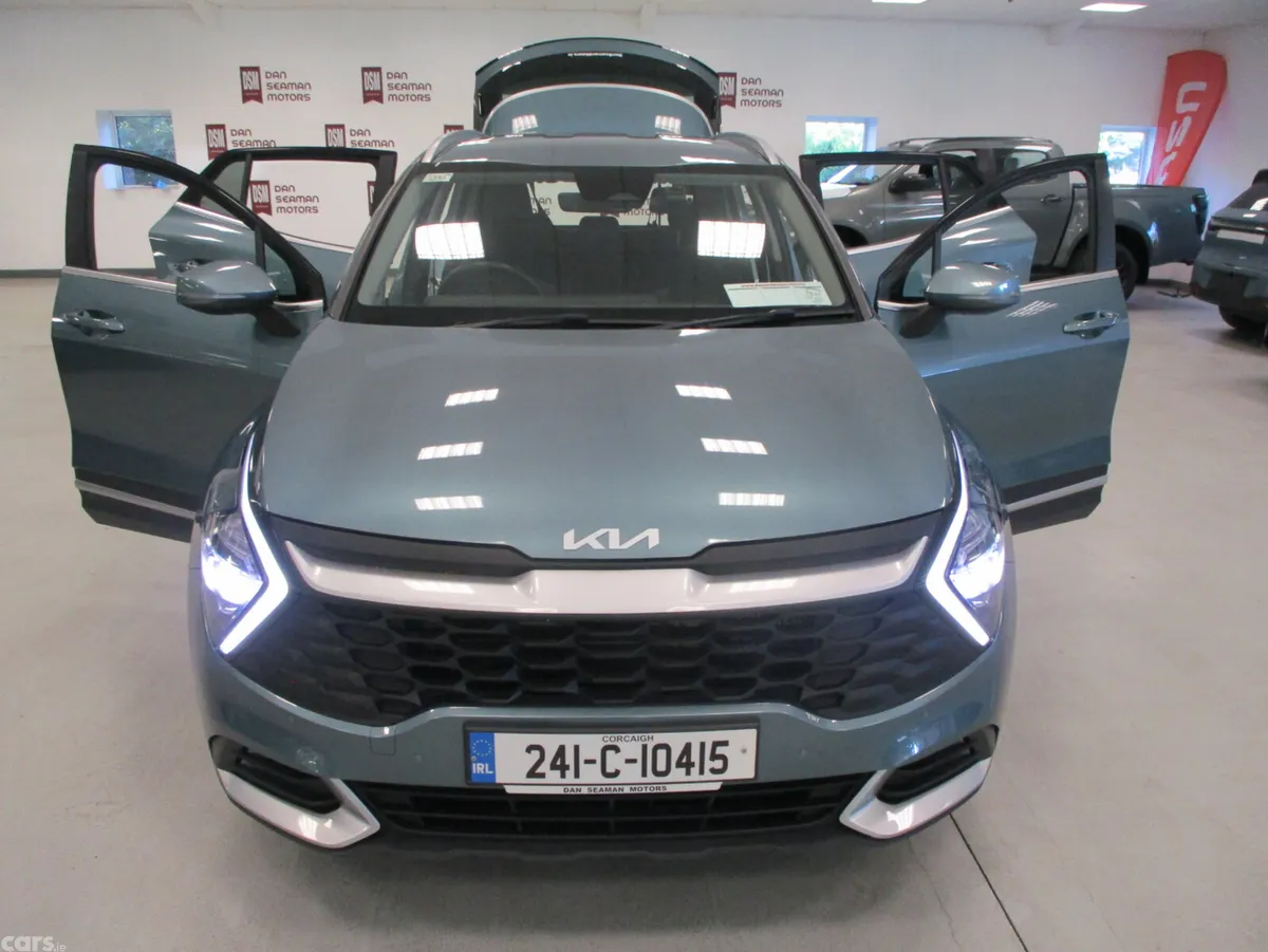 Kia Sportage SUV, Diesel, 2024, Green