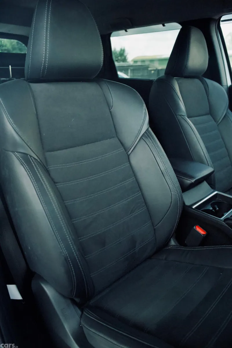 Mitsubishi Outlander SUV, Petrol Plug-in Hybrid, 2022, Silver