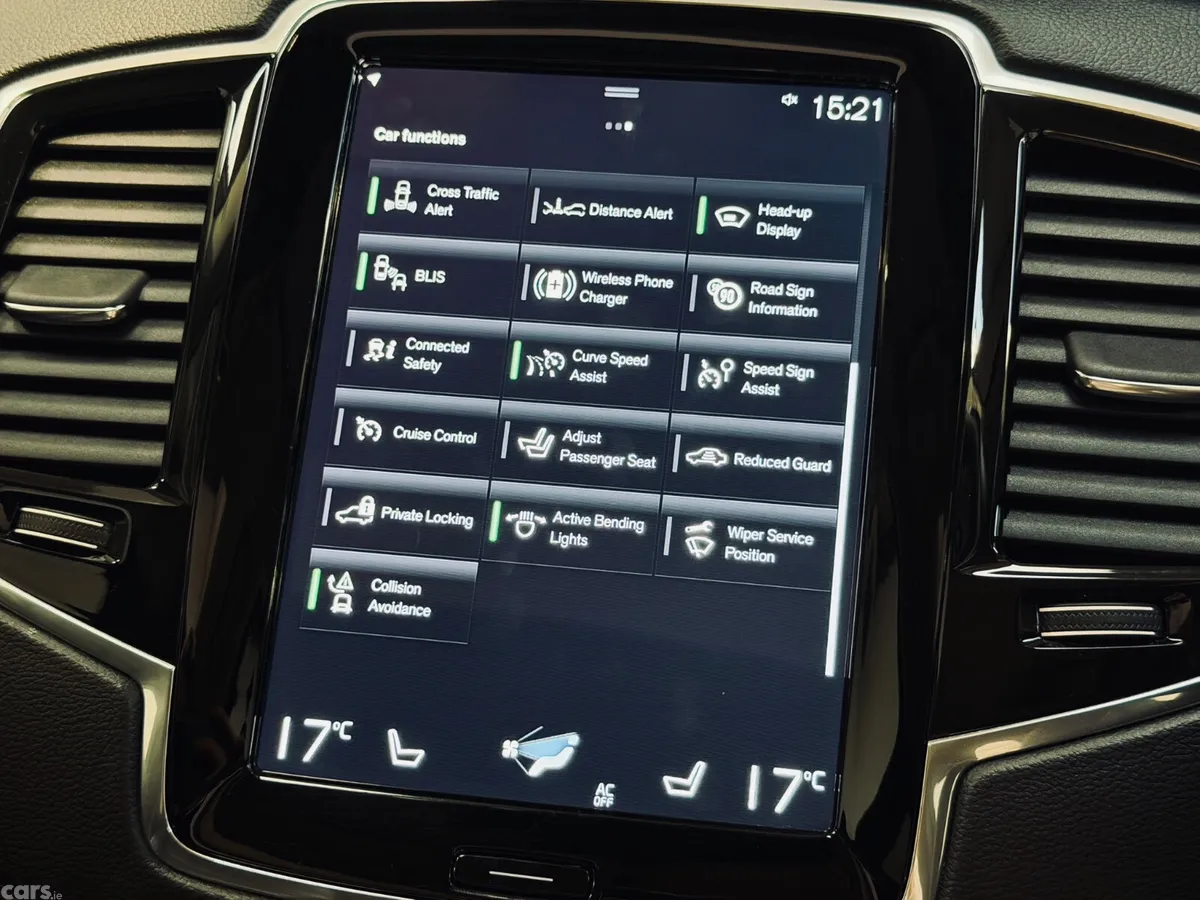 Volvo XC90 SUV, Petrol Plug-in Hybrid, 2022, Black
