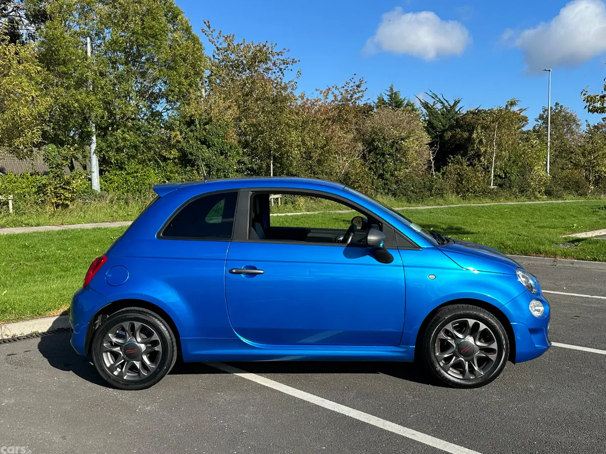 Fiat 500 Hatchback, Petrol, 2017, Blue