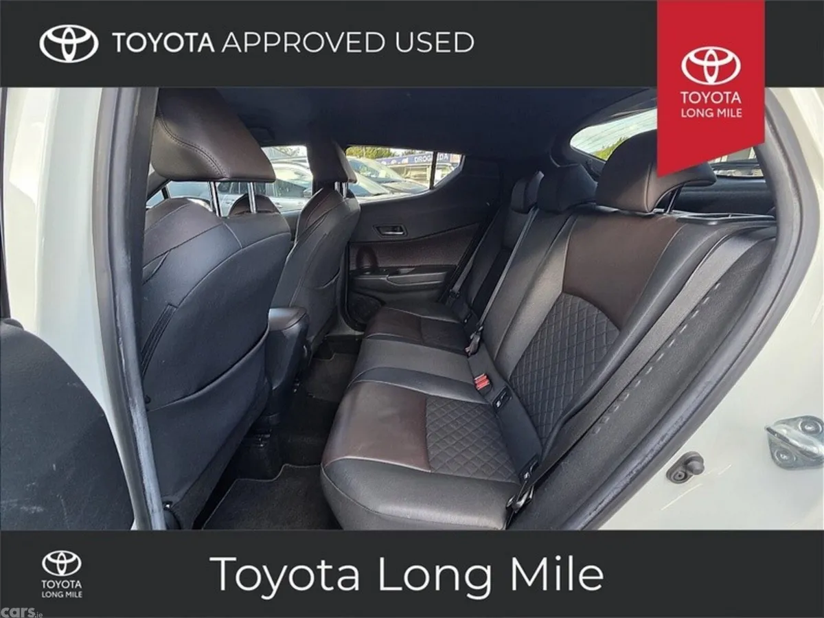 Toyota C-HR SUV, Petrol Hybrid, 2017, White