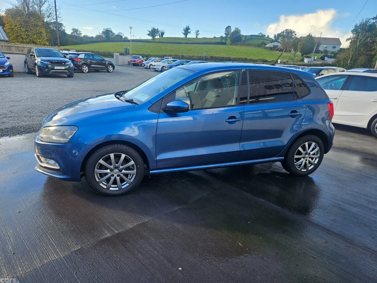 Volkswagen Polo Hatchback, Petrol, 2017, Blue