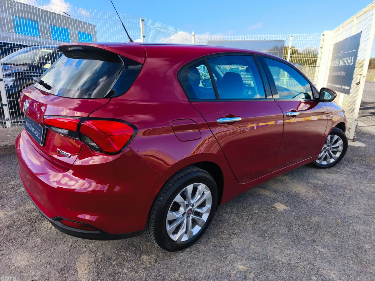 Fiat Tipo MPV, Diesel, 2017, Red